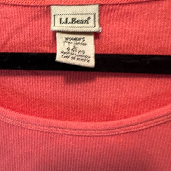 L.L. Bean Pink Fitted Cap Sleeve Tee - Picture 2 of 4
